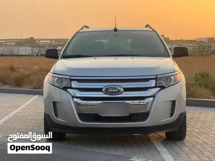 Ford Edge 2014 photo 2