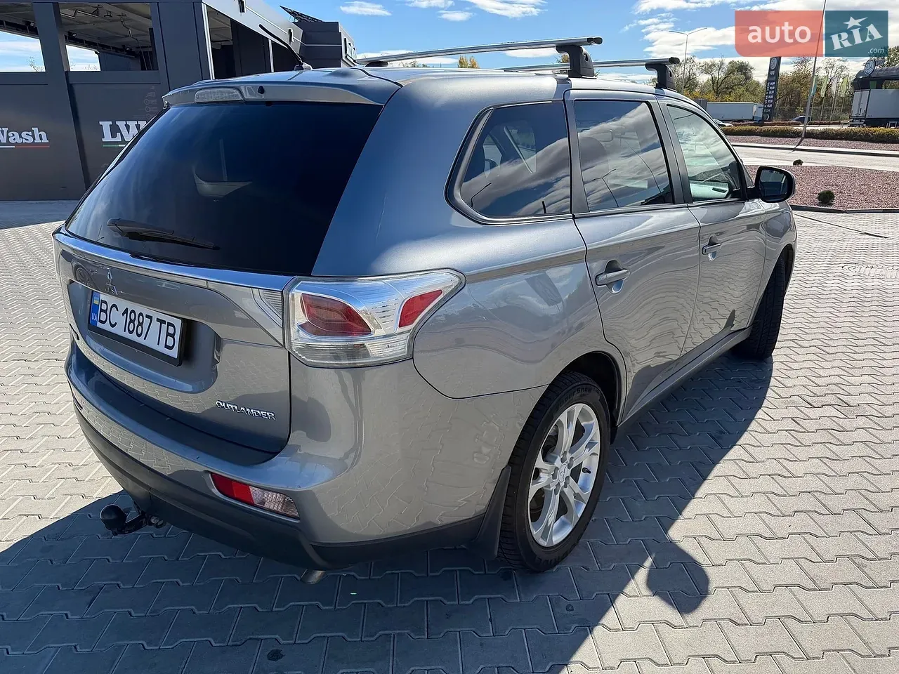 Mitsubishi Outlander 2013 photo 4