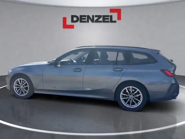 BMW 3 Series 2023 photo 2