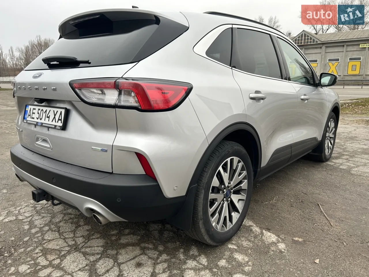Ford Escape 2020 photo 3