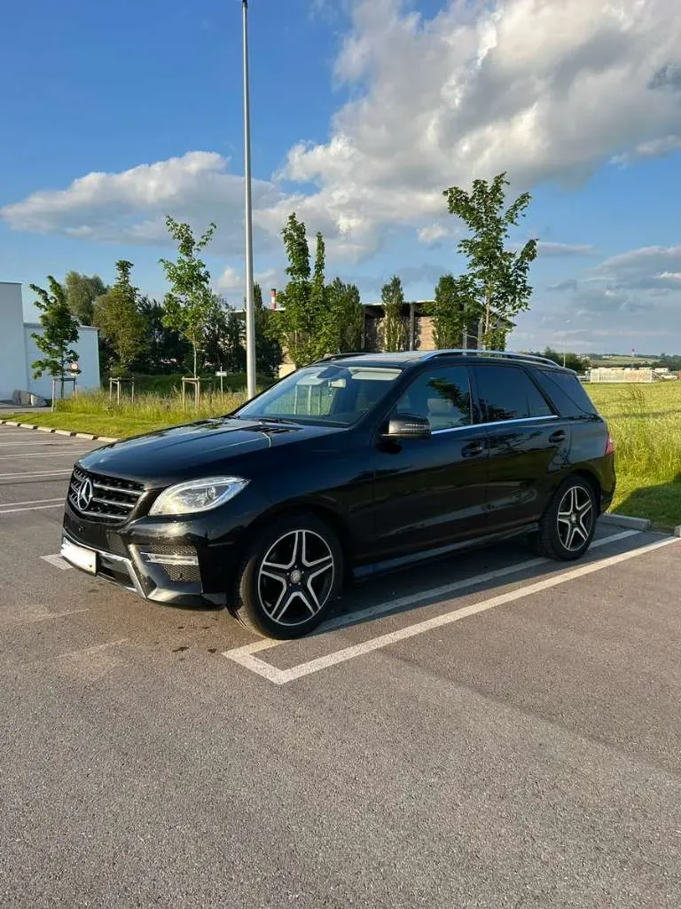 Mercedes-Benz M-Class 2013 photo 2