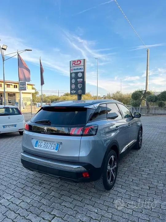 Peugeot 3008 2021 photo 2