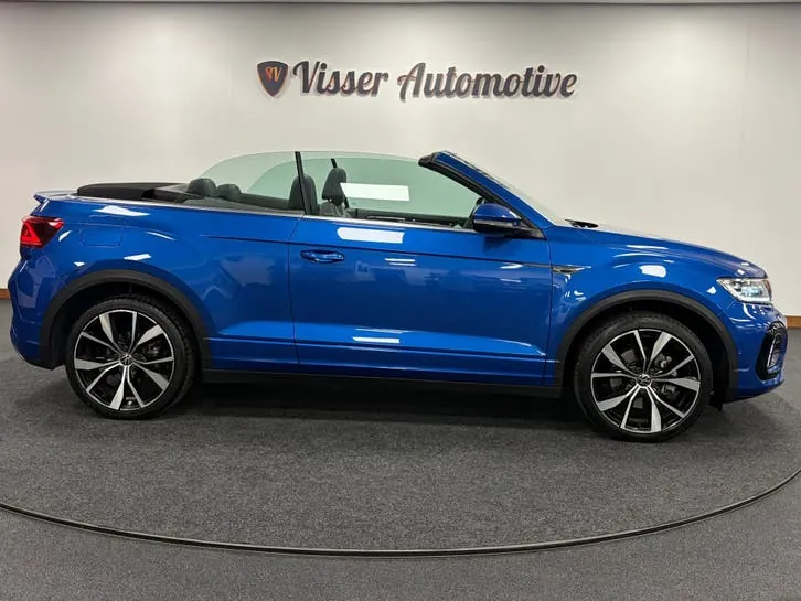 Volkswagen T-Roc 2022 photo 2