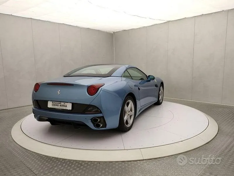 Ferrari California 2010 photo 4