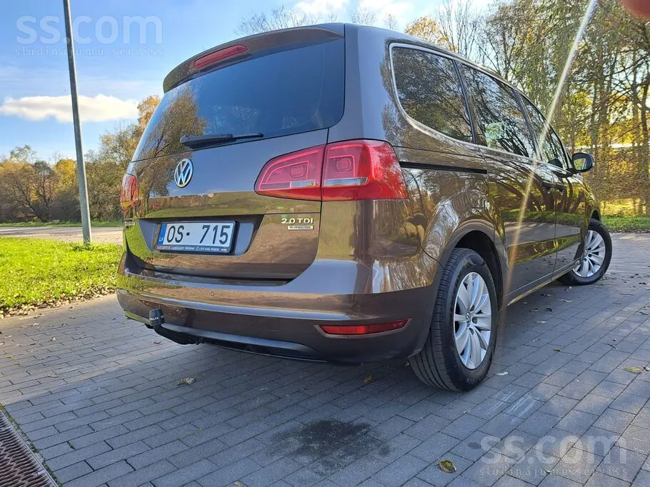 Volkswagen Sharan 2012 photo 4