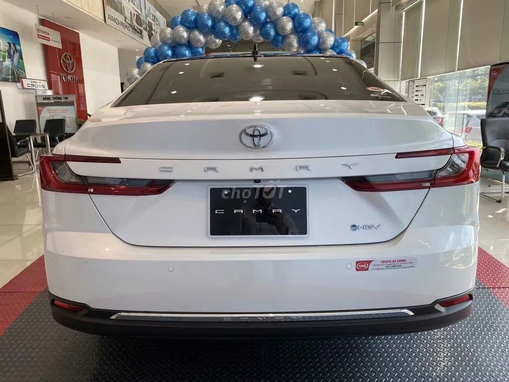 Toyota Camry 2026 photo 3