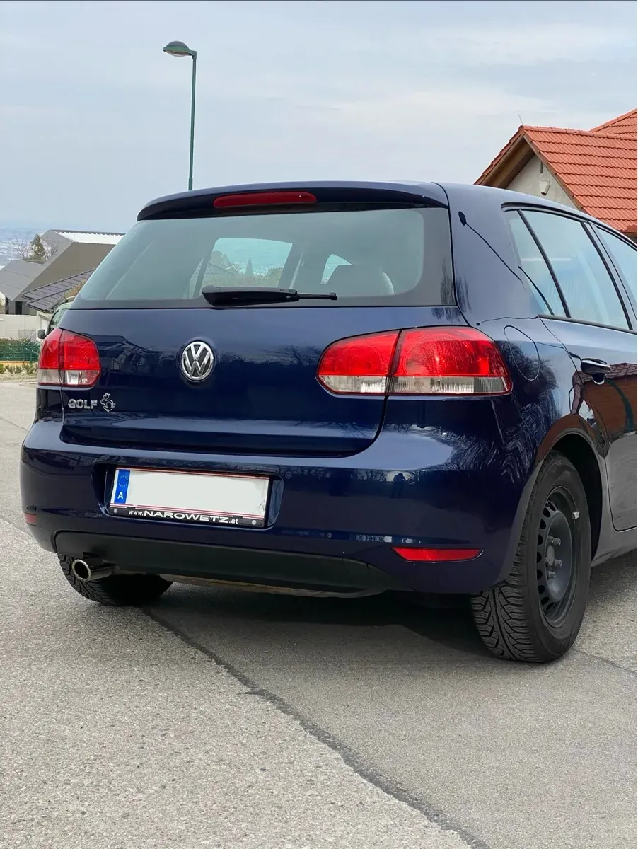 Volkswagen Golf 2011 photo 3