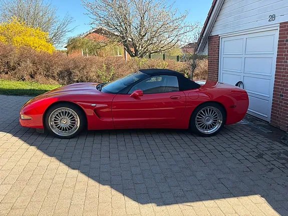 Chevrolet Corvette 2001 photo 5