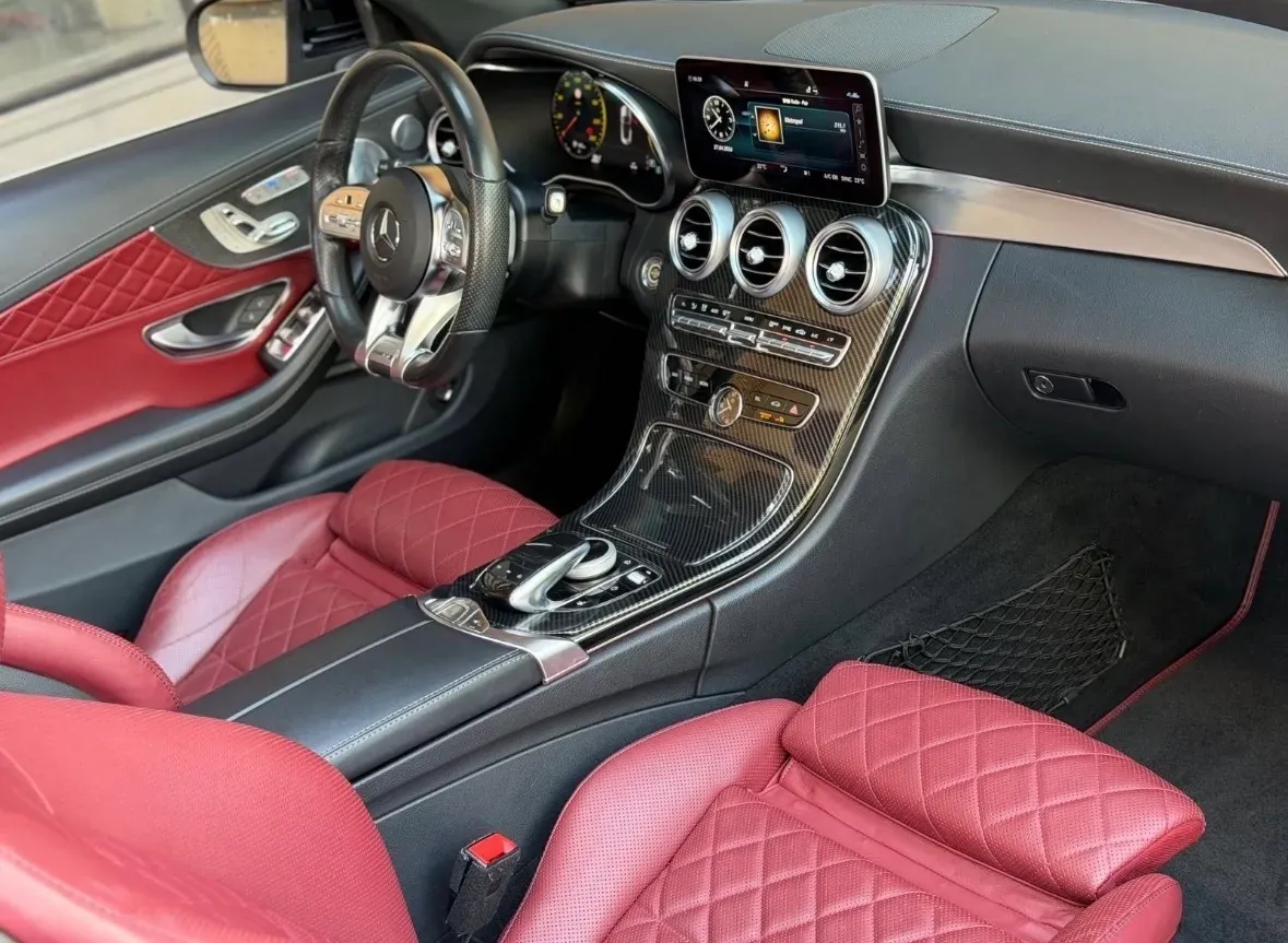 Mercedes-Benz C-Class 2018 photo 3