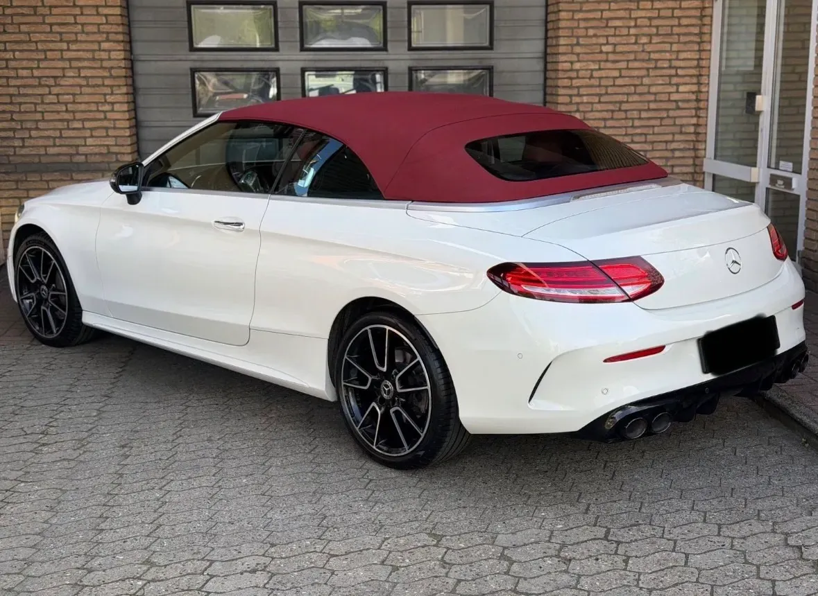 Mercedes-Benz C-Class 2018 photo 2