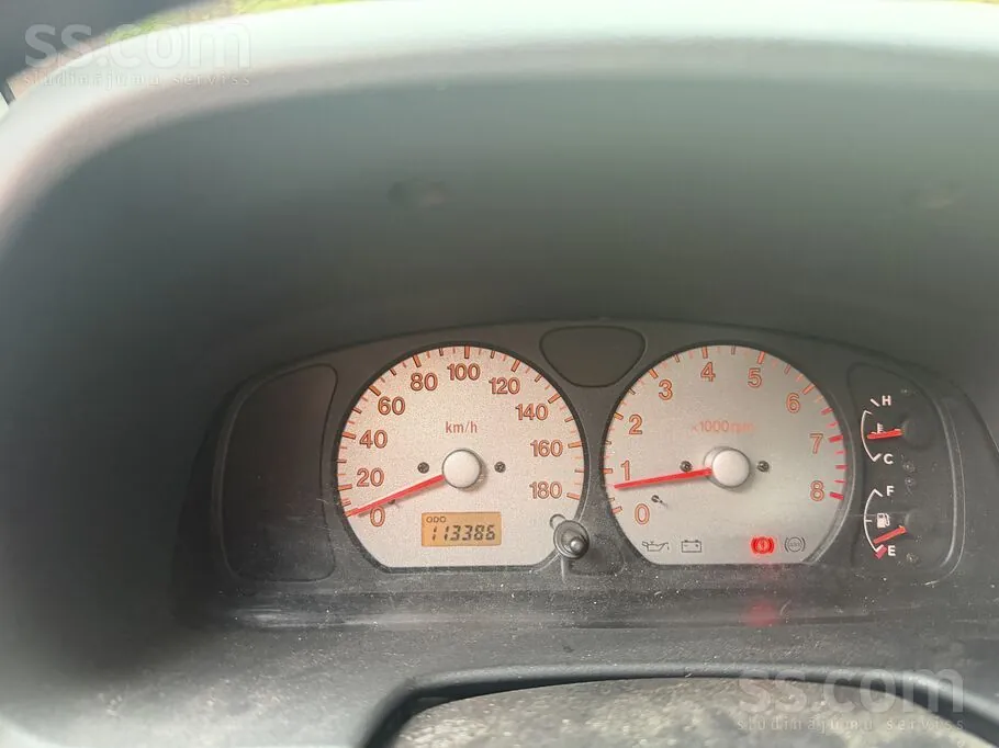 Suzuki Jimny 2004 photo 4