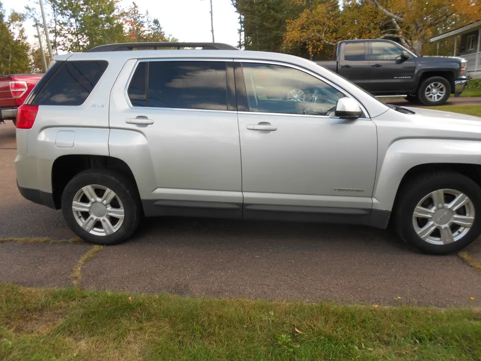 GMC Terrain 2014 photo 2