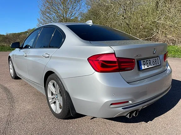 BMW 320D 2017 photo 4