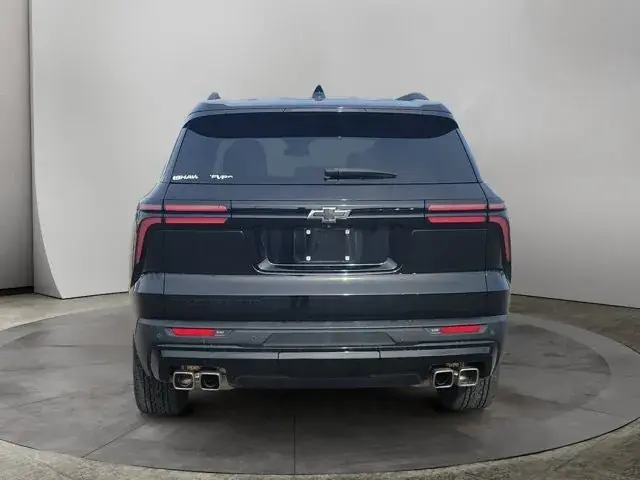 Chevrolet Traverse 2024 photo 4