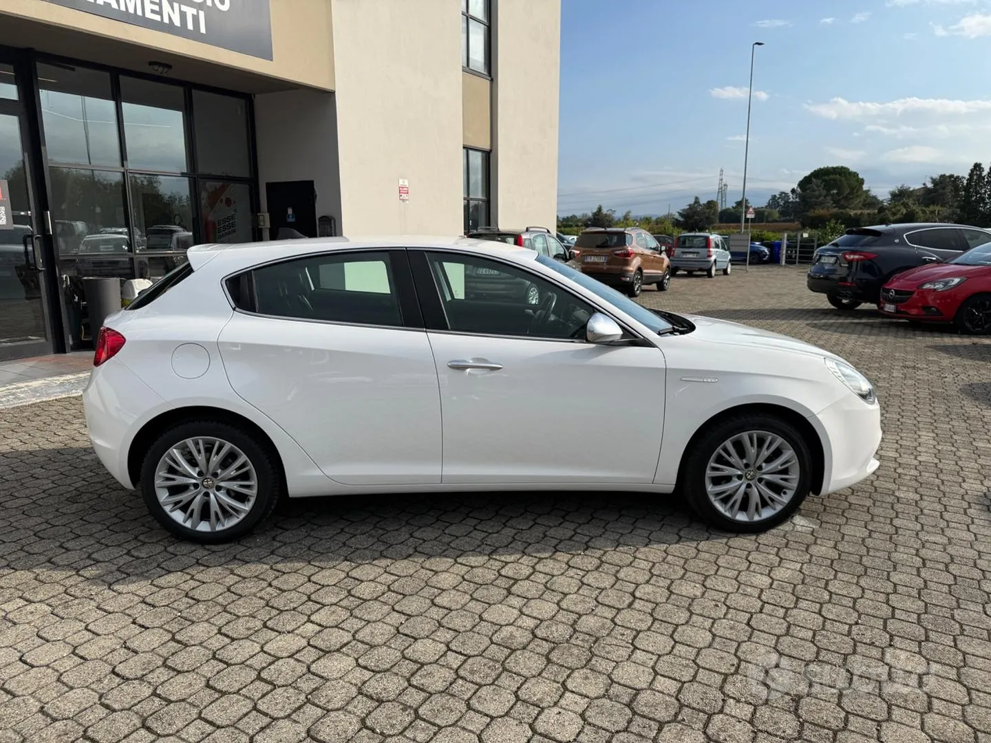 Alfa Romeo Giulietta 2016 photo 3