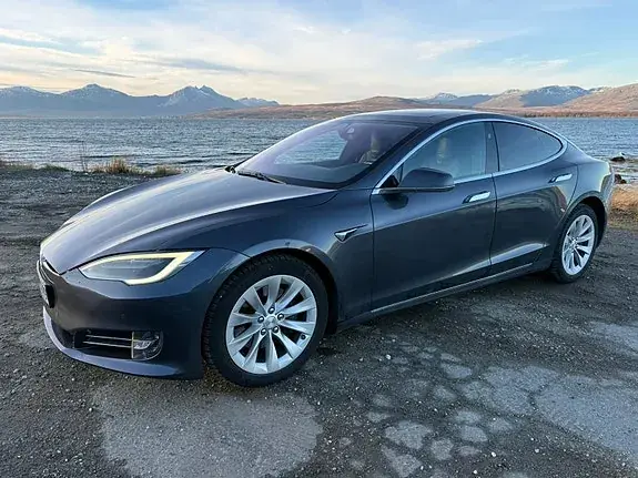 Tesla Model S 2017 photo 2