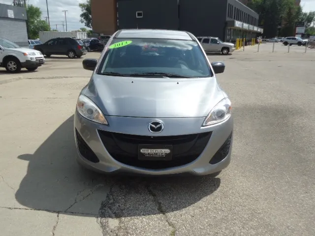 Mazda Mazda5 2013 photo 2