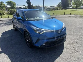 Toyota C-Hr 2018 photo 2