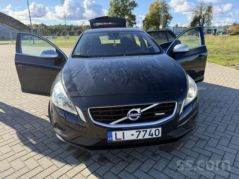Volvo V60 2012 photo 3