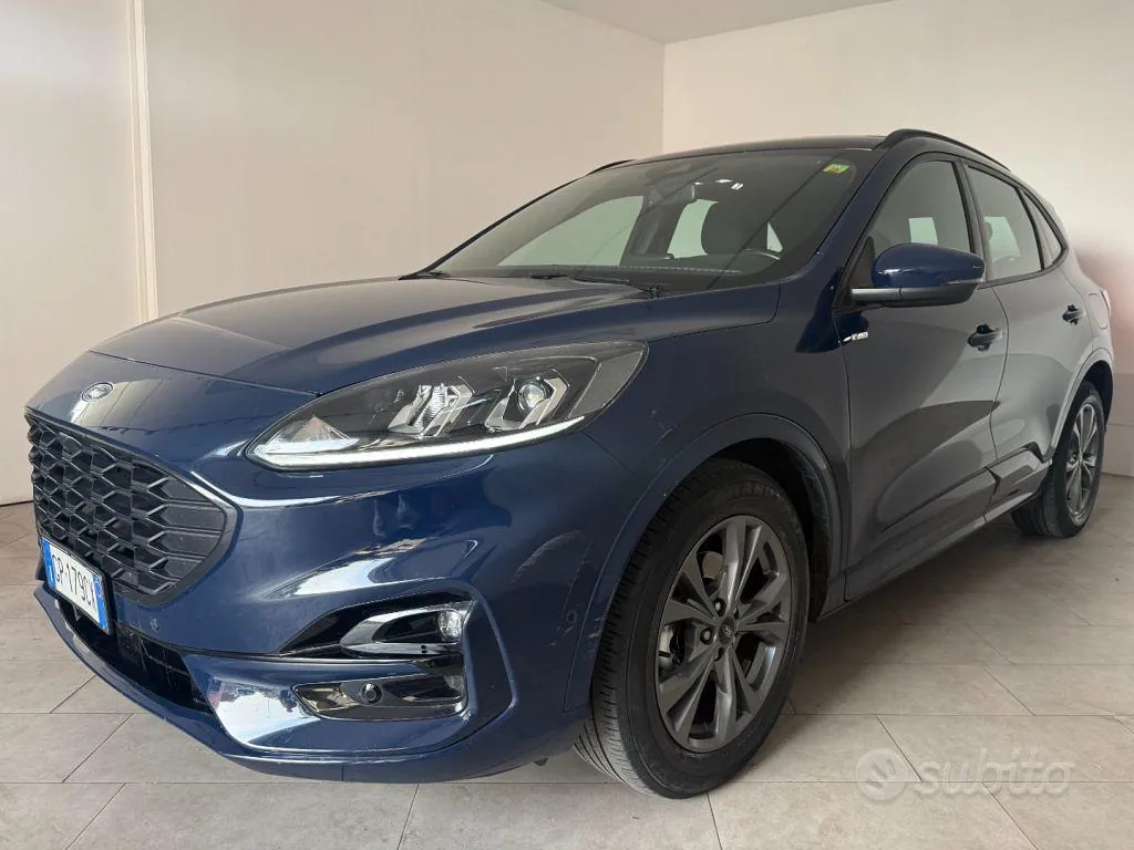Ford Kuga 2023 photo 2