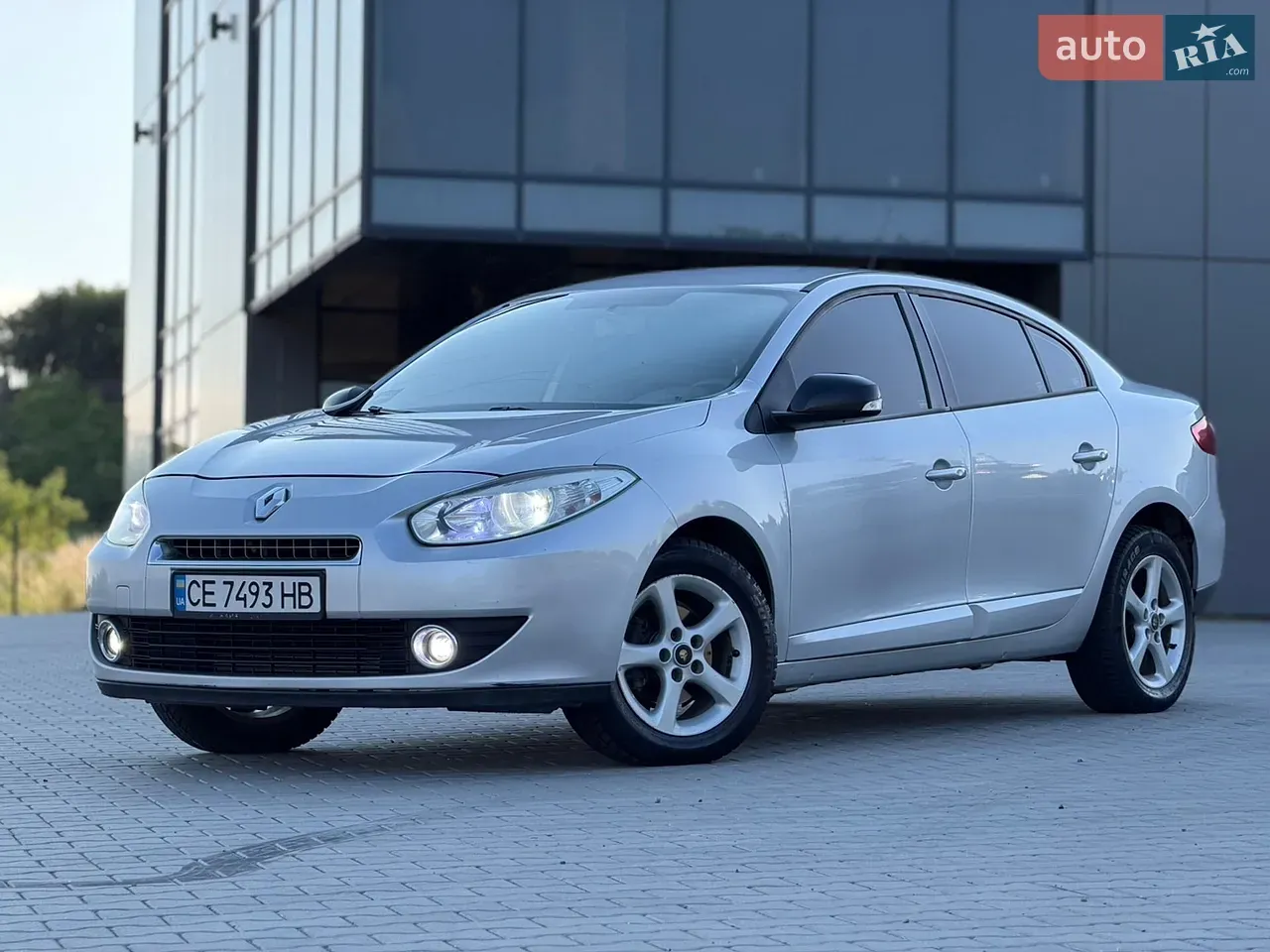 Renault Fluence 2012 photo 4