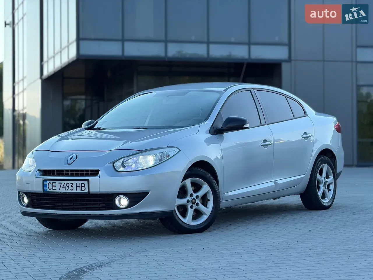 Renault Fluence 2012 photo 3