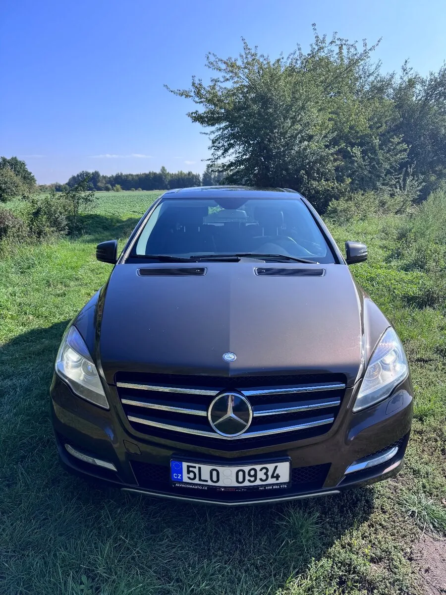 Mercedes-Benz R-Class 2012 photo 3