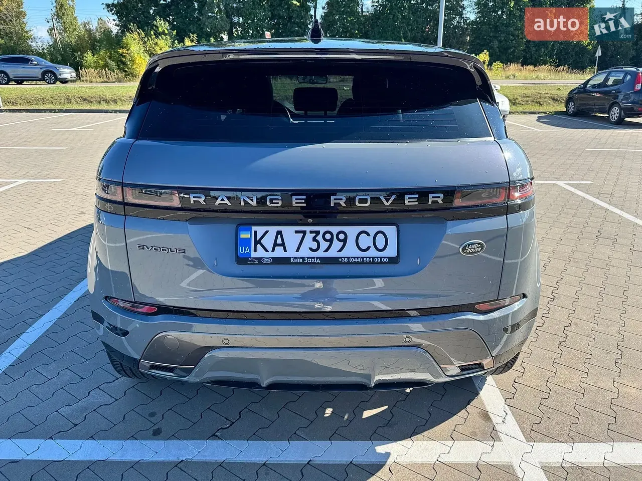 Land Rover Range Rover Evoque 2021 photo 2