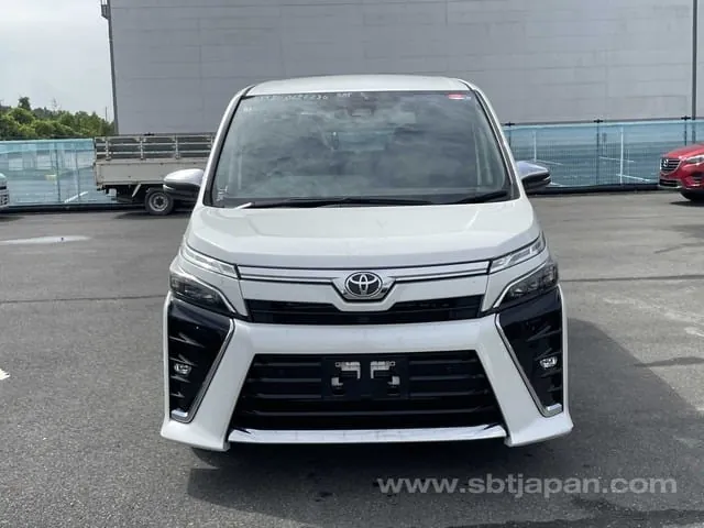 Toyota Voxy Zs 2021 photo 5