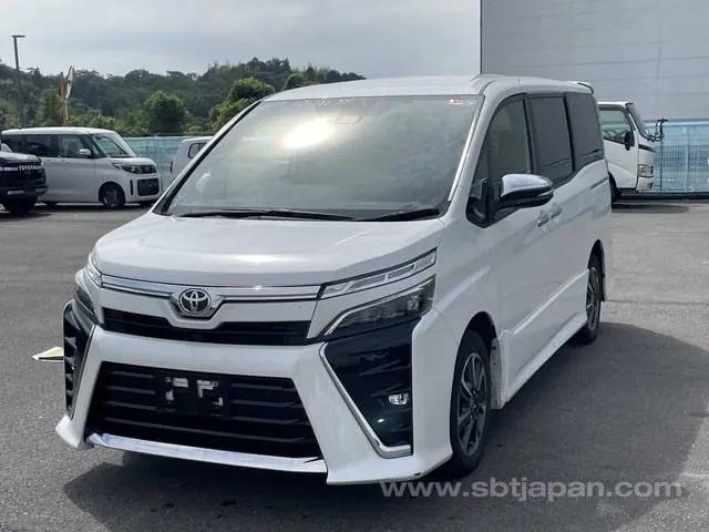 Toyota Voxy Zs 2021 photo 2