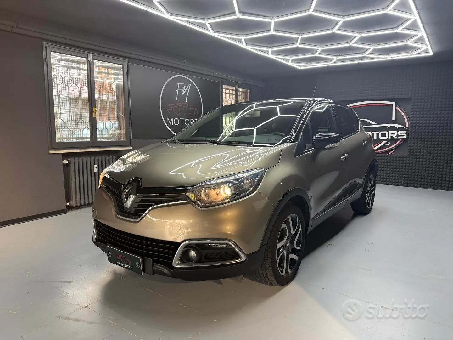 Renault Captur 2014 photo 2