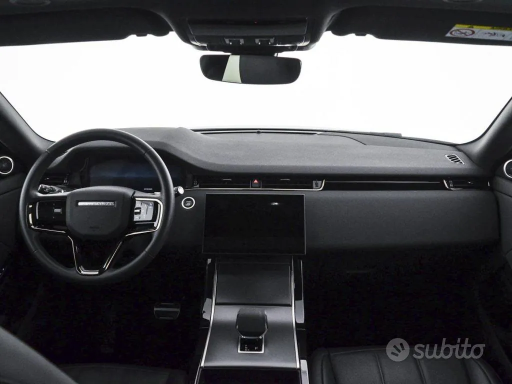 Land Rover Range Rover Evoque 2024 photo 4