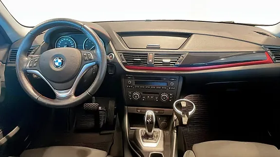 BMW X1 2015 photo 4