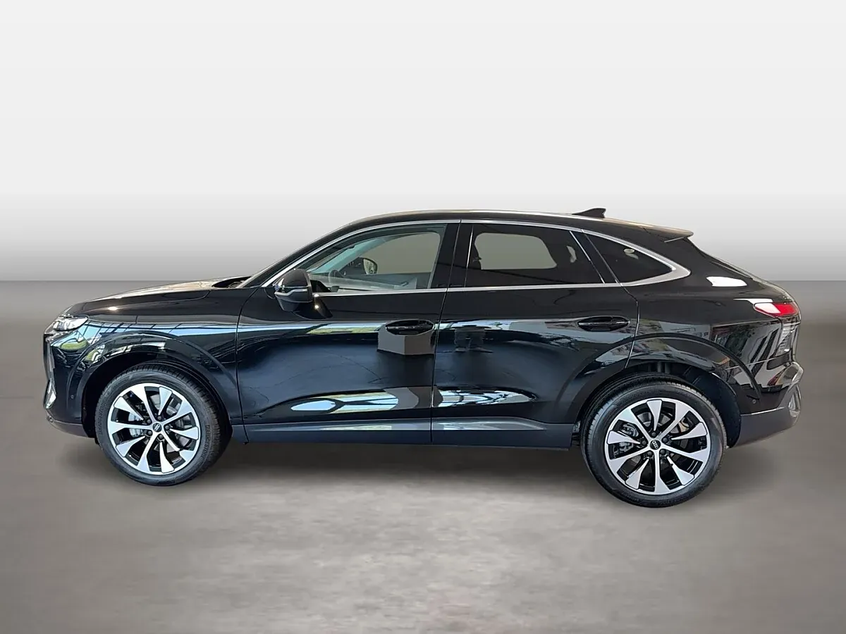 Audi Q3 2026 photo 2