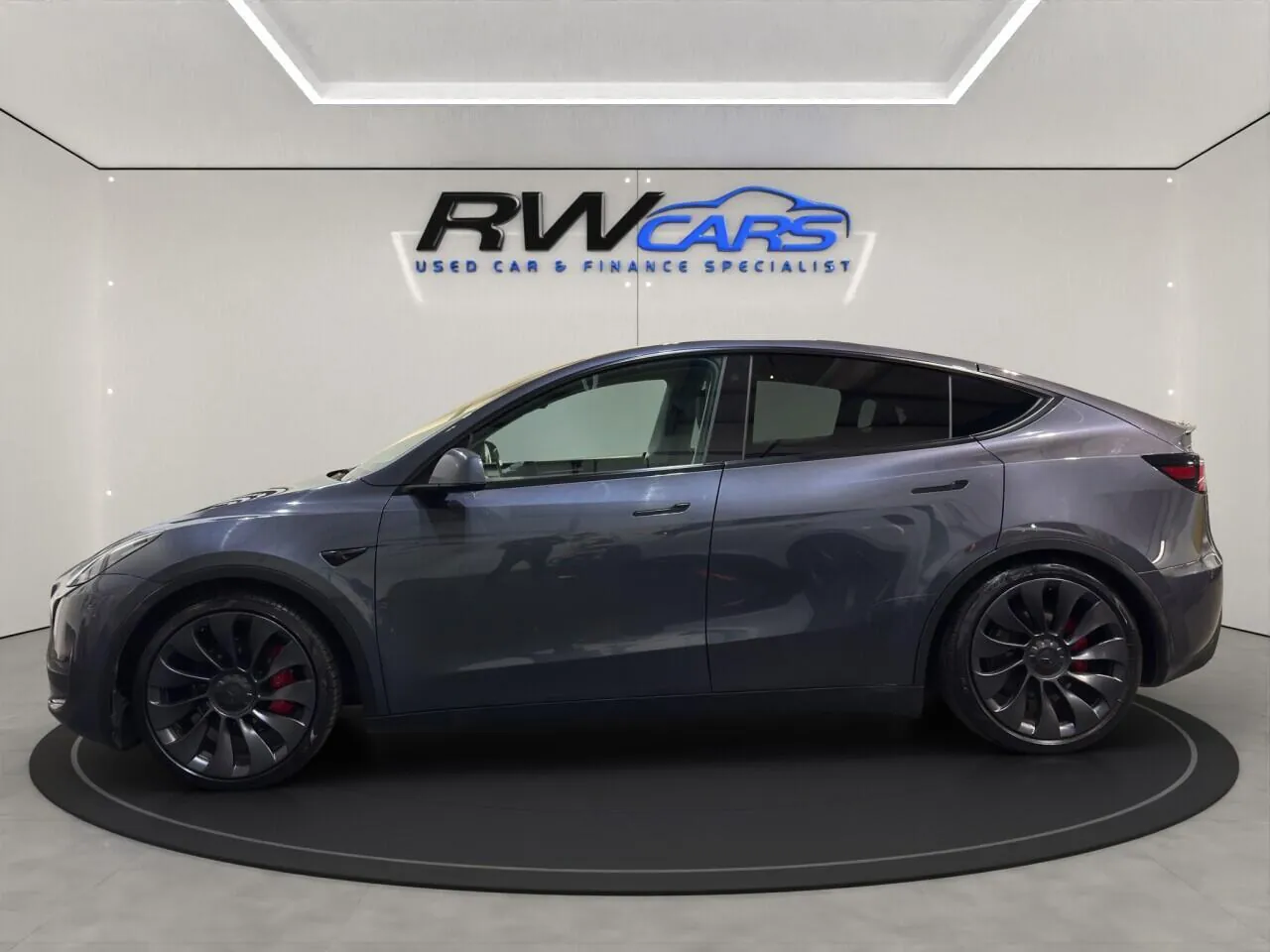 Tesla Model Y 2022 photo 2
