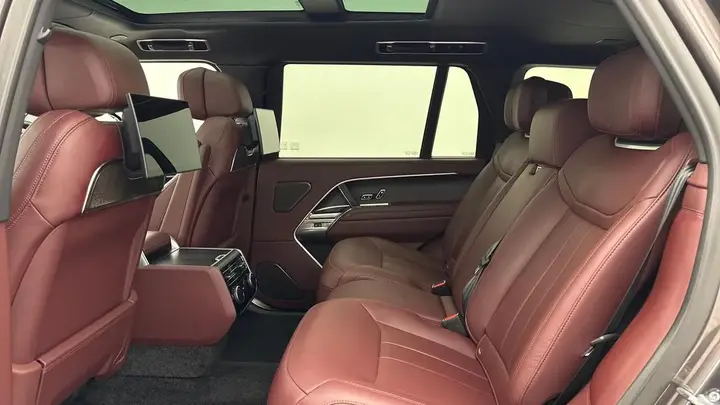 Land Rover Range Rover 2024 photo 4