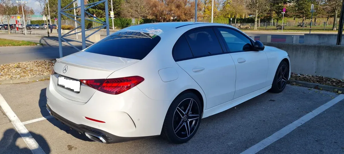Mercedes-Benz C-Class 2022 photo 2