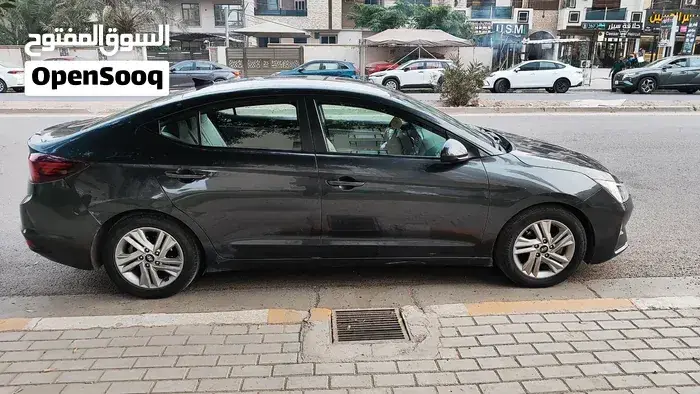 Hyundai Elantra 2020 photo 4