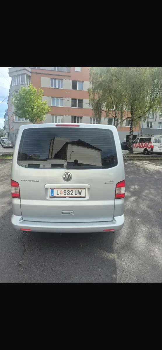Volkswagen Caravelle 2007 photo 2