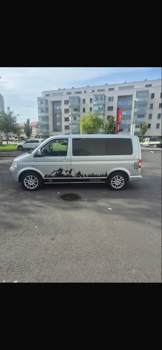 Volkswagen Caravelle