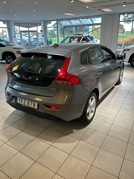 Volvo V40 2016 photo 4