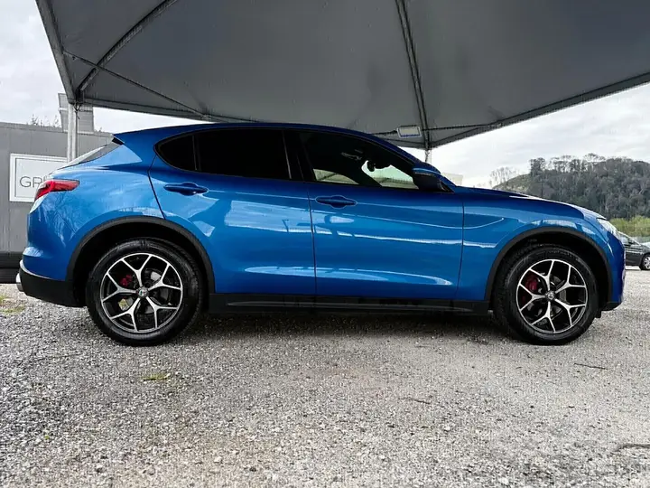 Alfa Romeo Stelvio 2018 photo 5