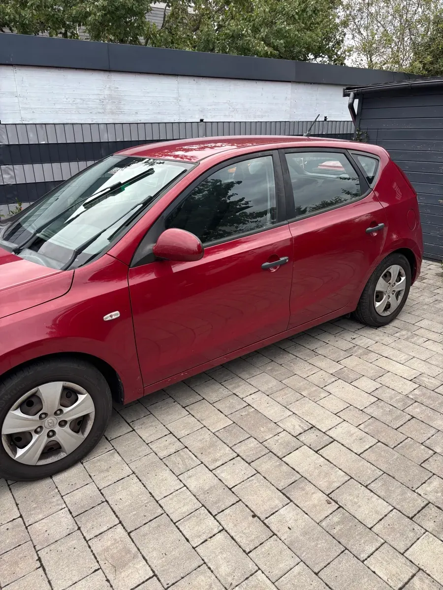 Hyundai I30 2009 photo 2