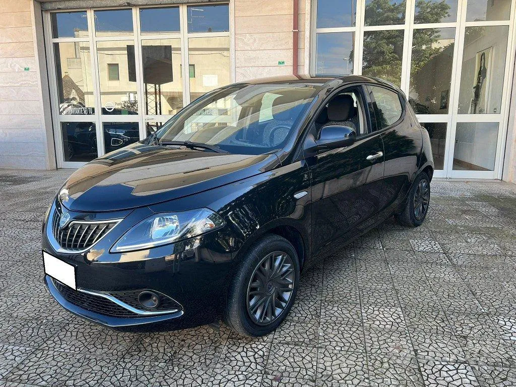 Lancia Ypsilon 2022 photo 3