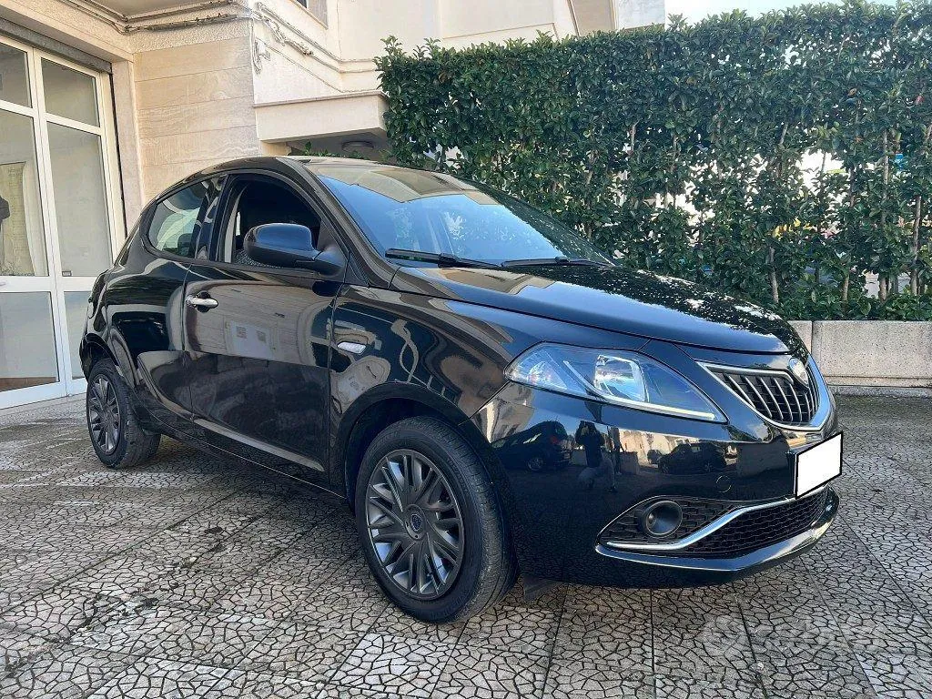 Lancia Ypsilon 2022 photo 5