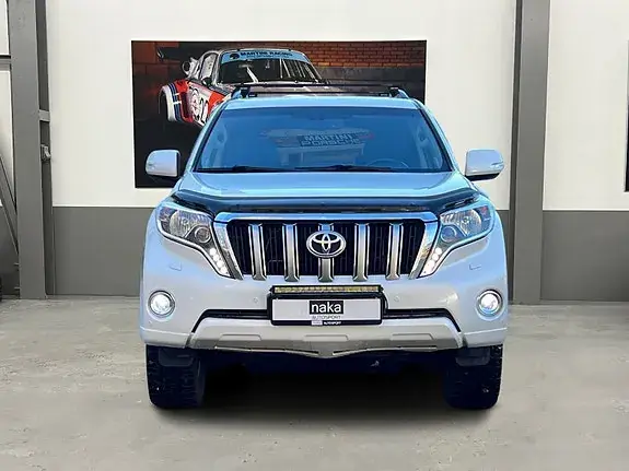 Toyota Land Cruiser 2014 photo 3
