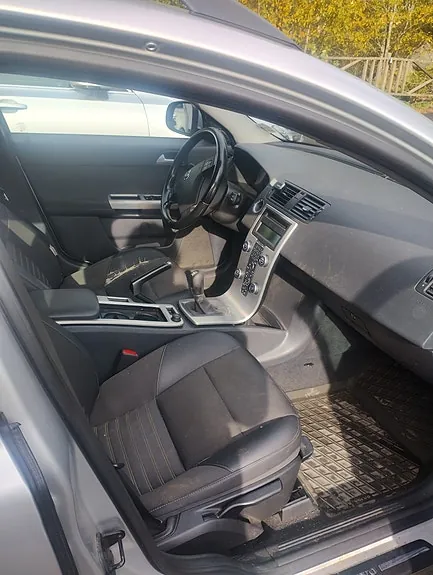 Volvo V50 2010 photo 4