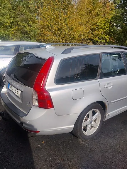 Volvo V50 2010 photo 3