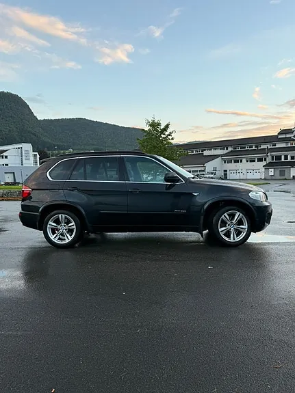 BMW X5 2012 photo 4