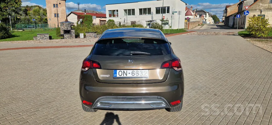 DS Automobiles Ds4 2011 photo 3